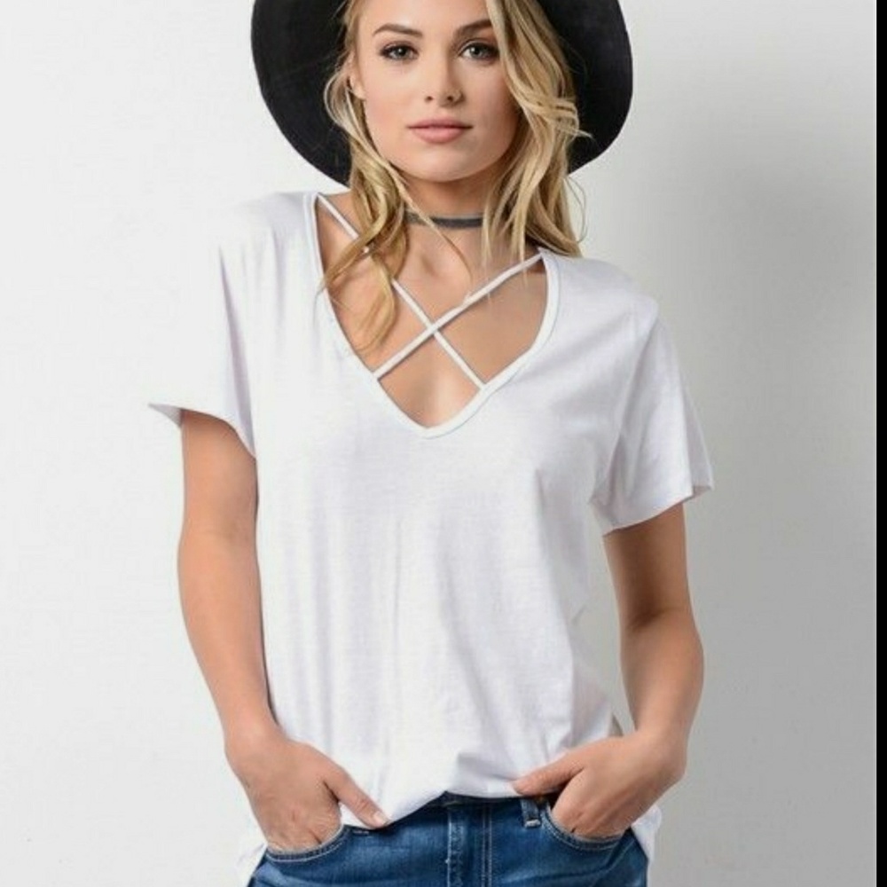 Criss Cross Tee